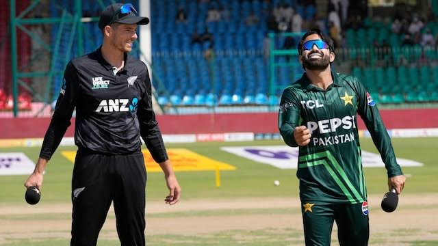 Defending Champs Pakistan Ready To Take On New Zealand in Champions Trophy Opening Match Defending Champs Pakistan Ready To Take On New Zealand in Champions Trophy Opening Match