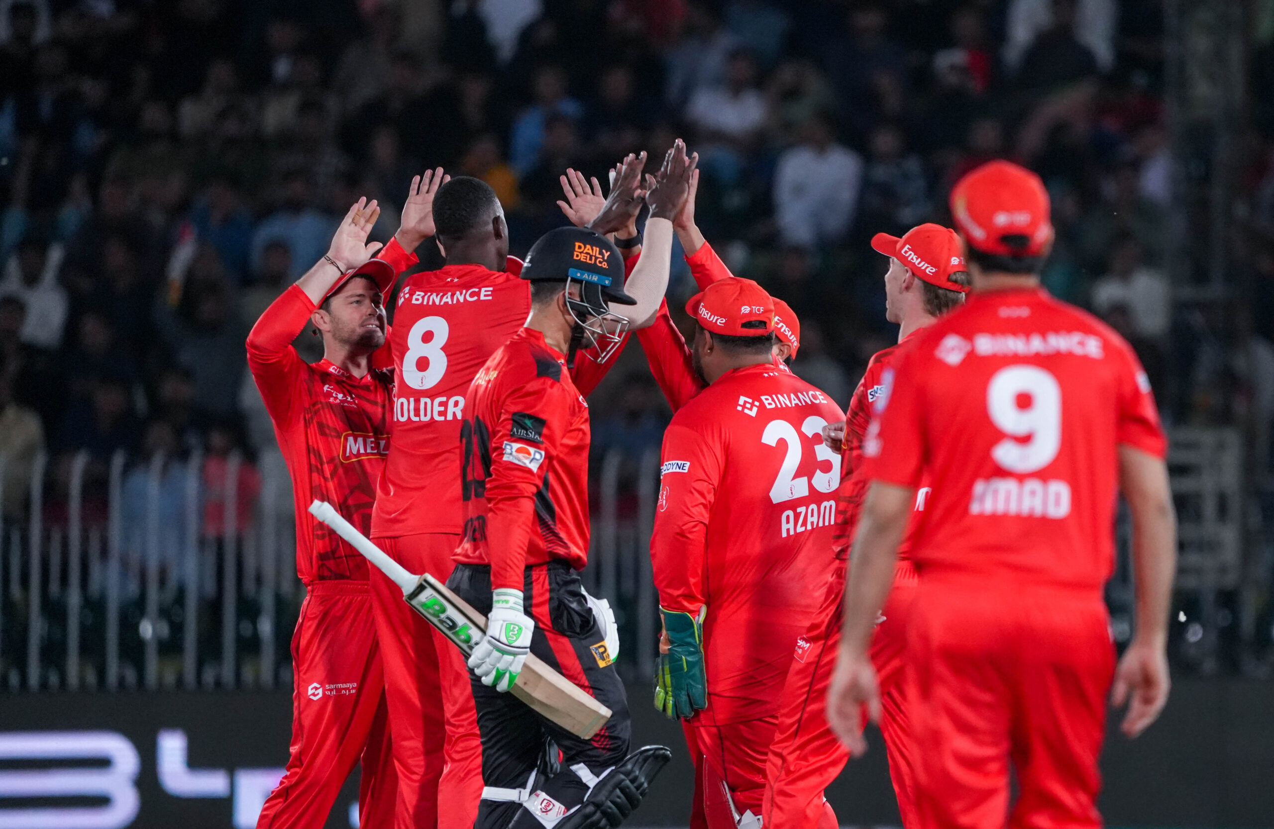 PSL 10: United dominate Qalandars to kick off title defence in style PSL 10: United dominate Qalandars to kick off title defence in style