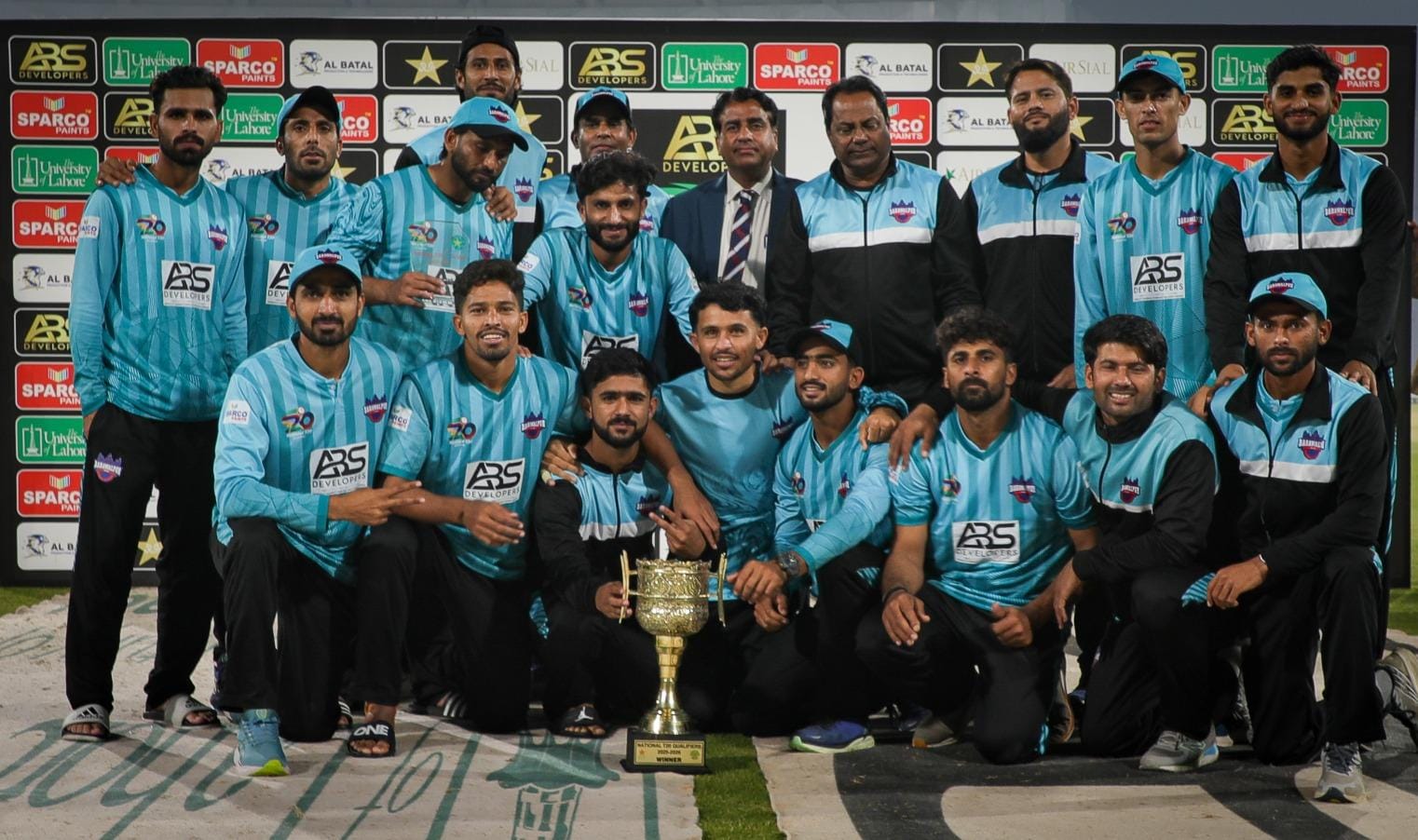 Bahawalpur Crush Karachi Blues by 59 Runs to Lift Qualifier Trophy Bahawalpur Crush Karachi Blues by 59 Runs to Lift Qualifier Trophy