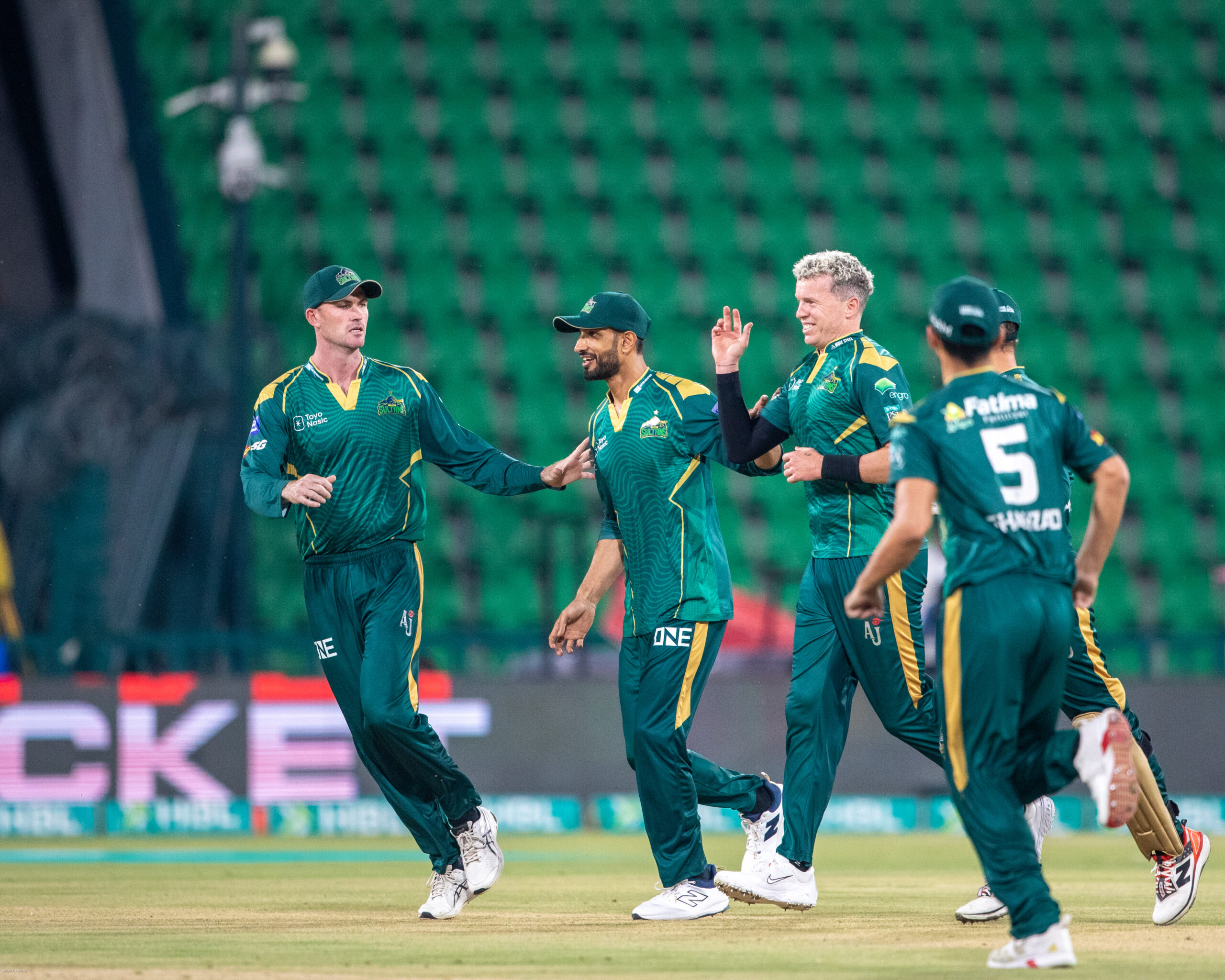 Multan Sultans Outclass Islamabad United with Complete Team Performance Multan Sultans Outclass Islamabad United with Complete Team Performance